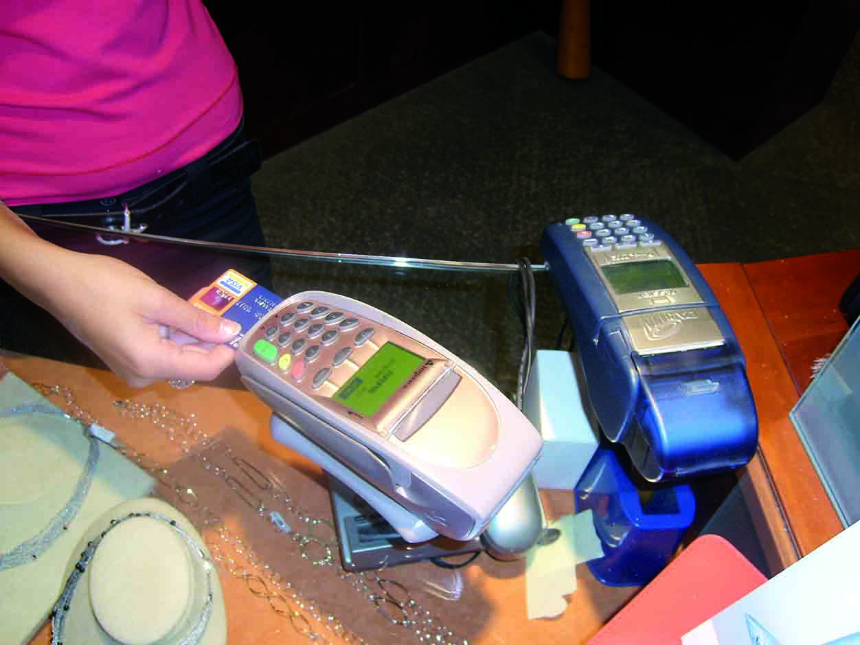 Carte di credito clonate