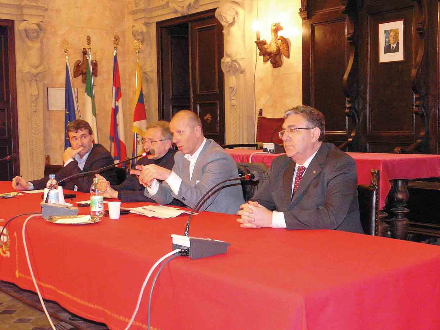 Ospedale: forse le Asl rimarranno separate