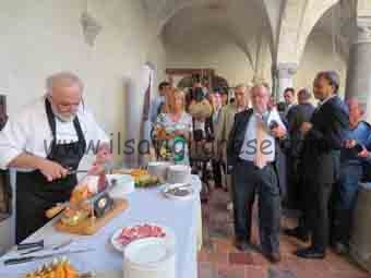 Per Natale torna sulle tavole il prosciutto crudo Cuneo Dop