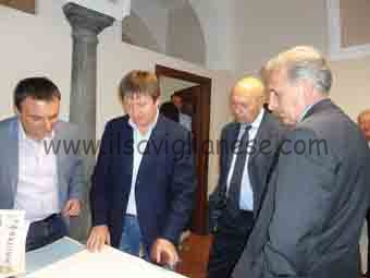 Il giornalista Paolo Mieli in visita a “Il Saviglianese”