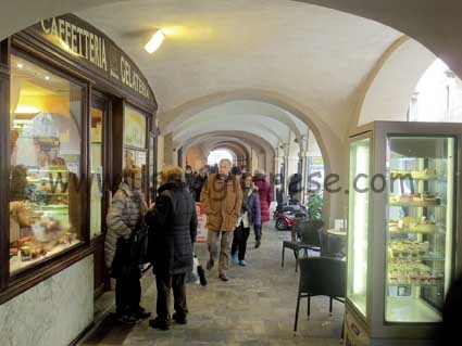 Giovedì partono già i saldi invernali