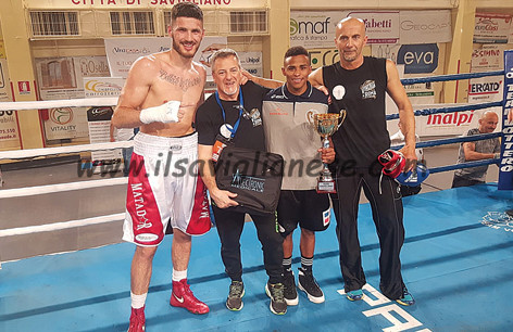 Debutto con vittoria per Stiven