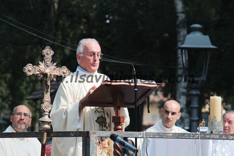 Don Nestor non può celebrare