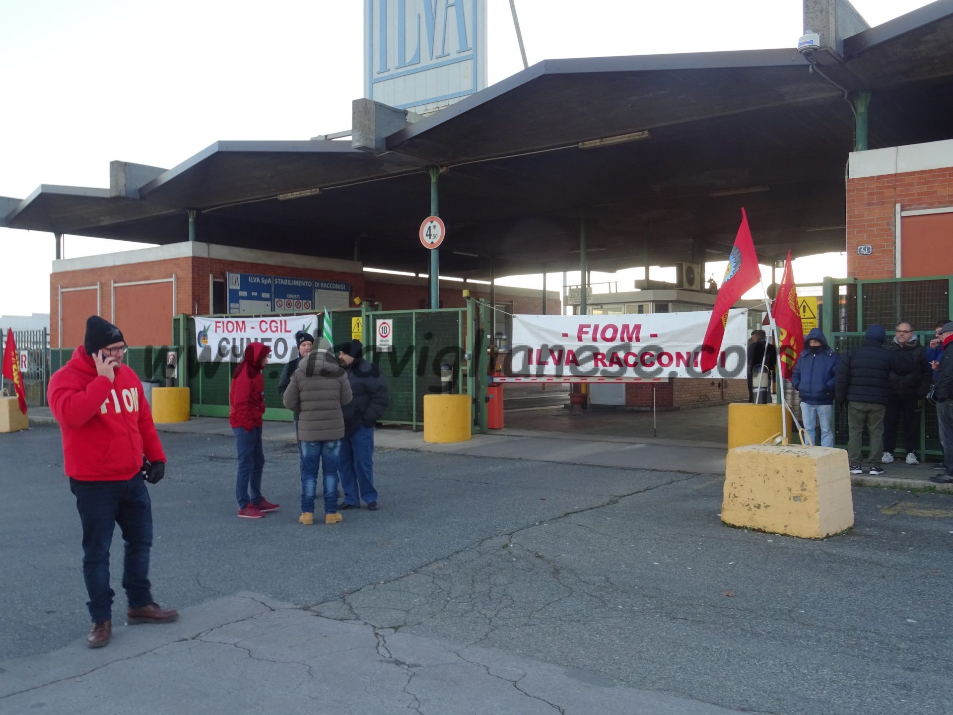 Sciopero all’Ilva: tutti fuori dallo stabilimento