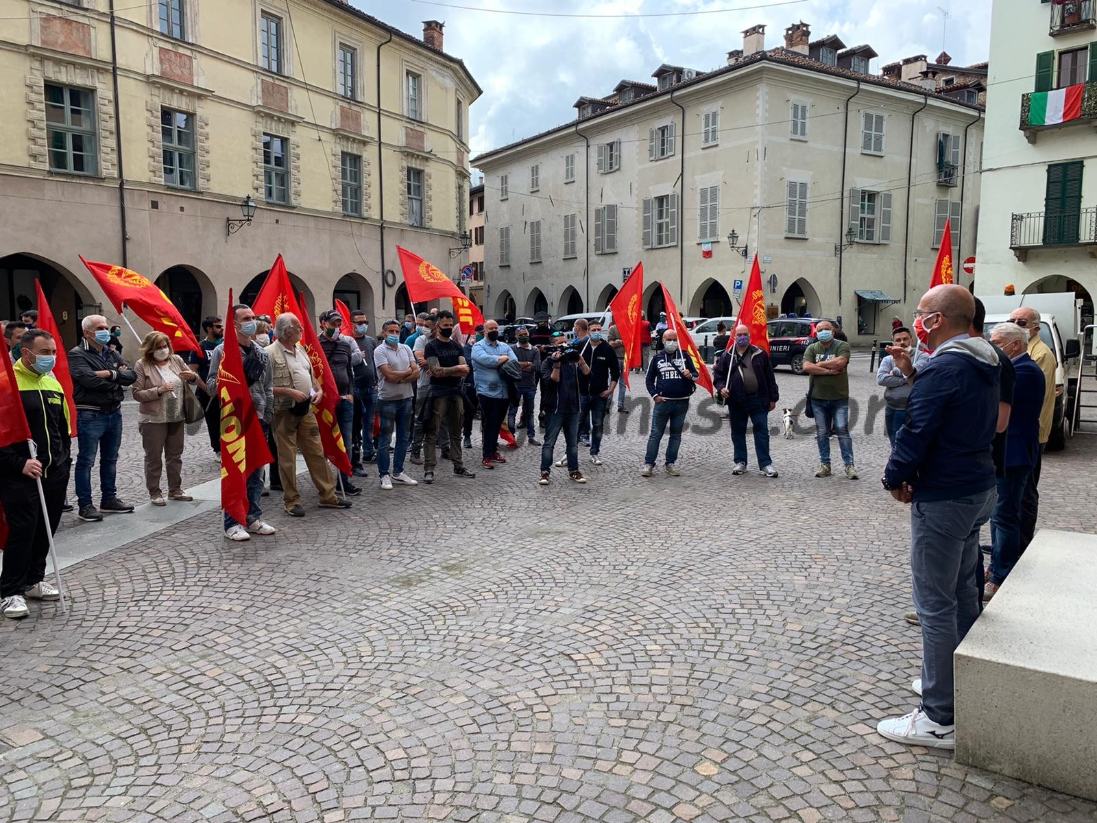 I lavoratori dell’Ilva hanno “presidiato” il centro storico