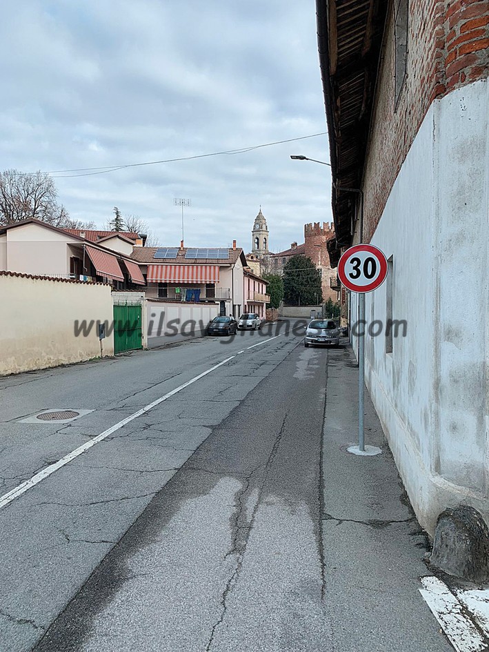 Via Sant’Anna c’è il limite a 30 km orari