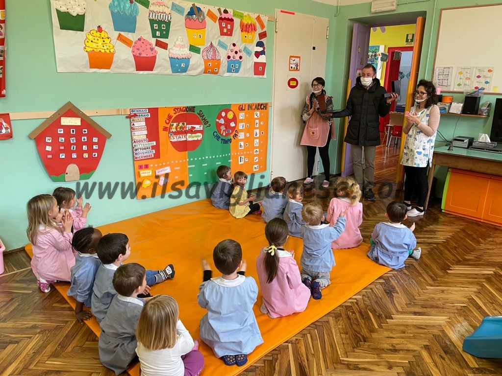 Due doni per la scuola materna