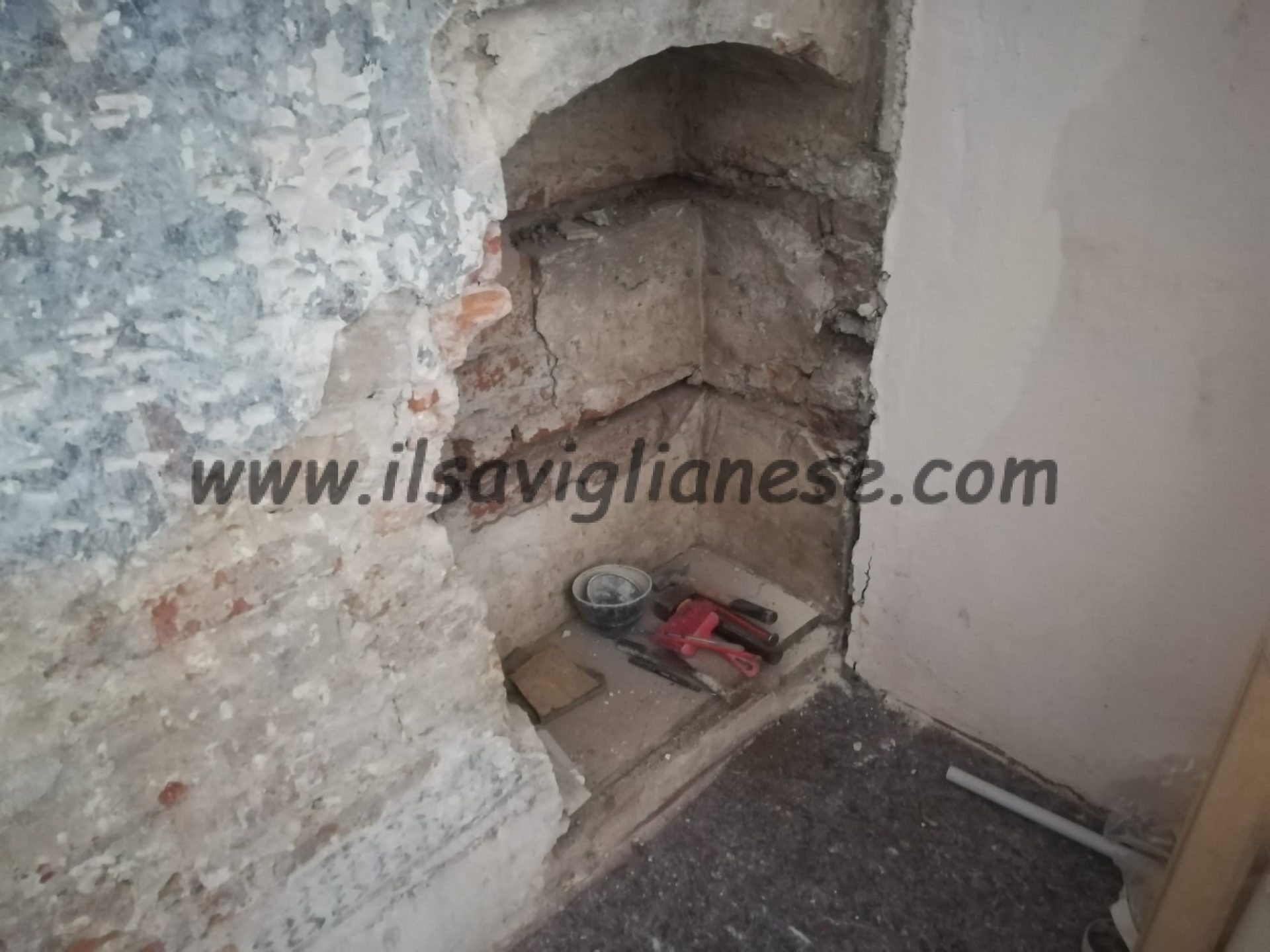 Il mistero delle nicchie al castello dei Solaro