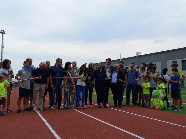 Pista bagnata, pista fortunata e inaugurata
