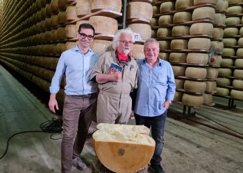 “Slow tour” al caseificio con Patrizio Roversi