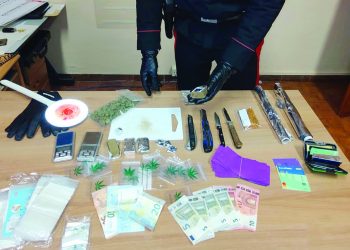 Calzolaio agli arresti domiciliari per droga
