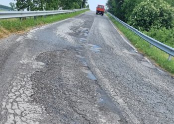 Buone notizie per la strada provinciale: finalmente si asfalta