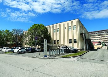 300 mila euro per l’adeguamento del palasport