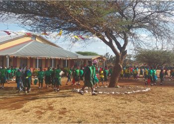 Balli occitani alla Sanità per aiutare la scuola in Kenya