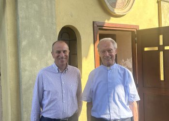 Il don verrà nominato cittadino onorario: «Non me l’aspettavo»
