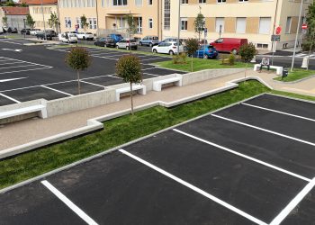 Va in escandescenza e aggredisce due carabinieri, mandandoli al pronto soccorso