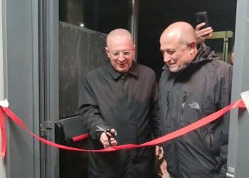 I vescovi li scomunicano, loro inaugurano e benedicono “Casa Betania”