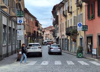 Installato nuovo display all’ingresso di via Torino